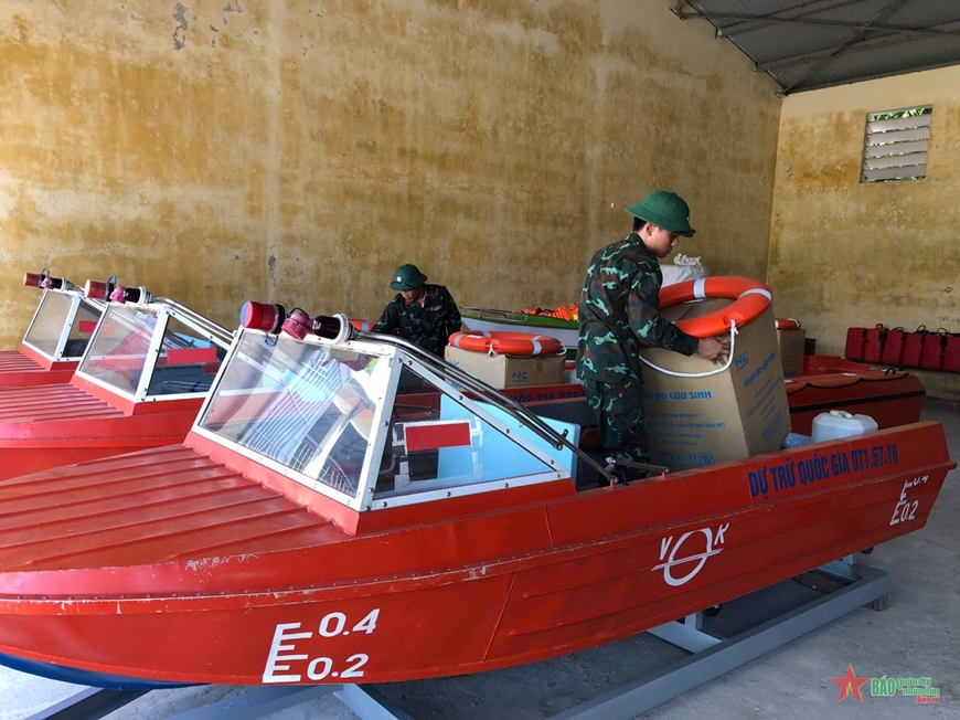 Hà Tĩnh kêu gọi tàu thuyền tránh trú bão số 3