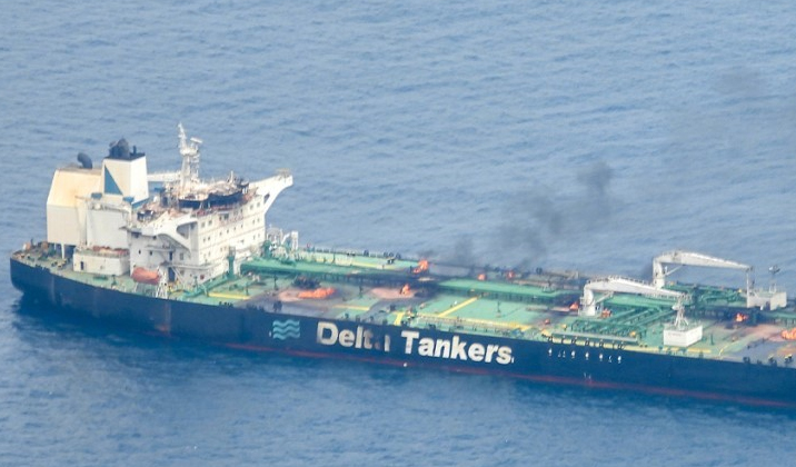 Vẫn xuất hiện cháy trên tàu chở dầu của Hy Lạp sau hơn hai tuần bị Houthi tấn công