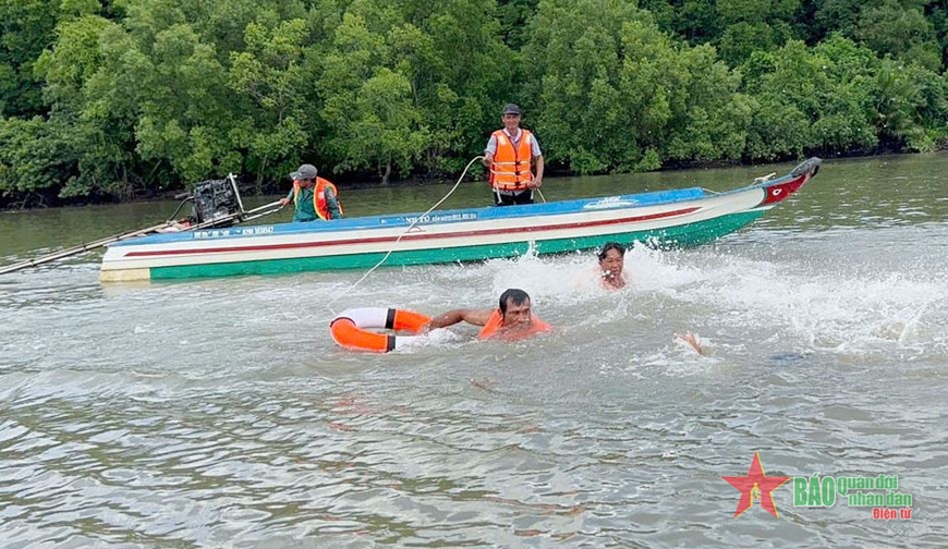 View - 	Bộ đội Biên phòng TP Hồ Chí Minh sẵn sàng mọi mặt cho công tác cứu hộ