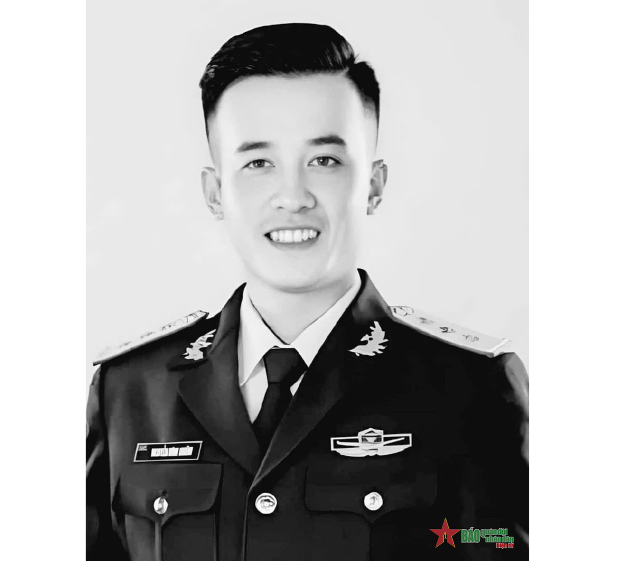 Chủ tịch nước truy tặng Đại úy Nguyễn Đình Khiêm Huân chương Bảo vệ Tổ quốc hạng Ba