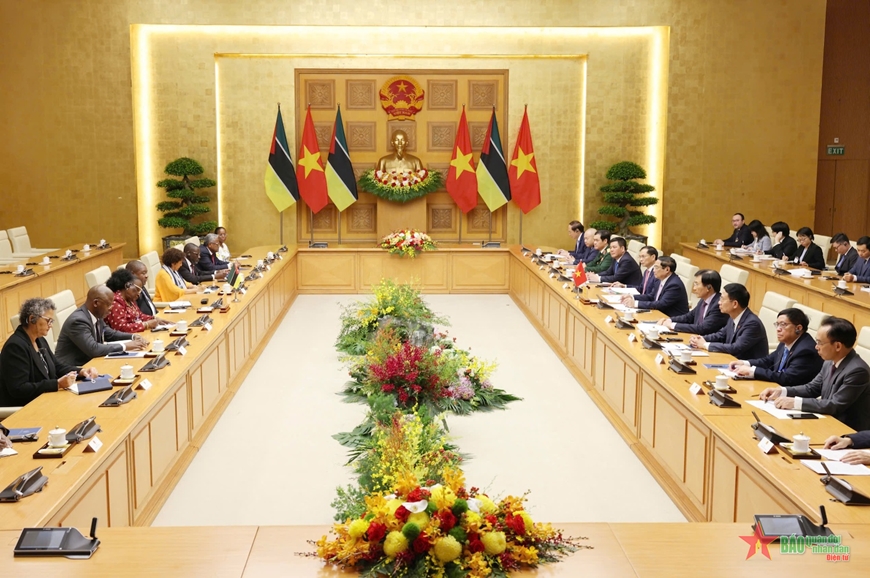 Thủ ​tướng Phạm Minh Chính hội kiến Tổng thống Mozambique Filipe Jacinto Nyusi