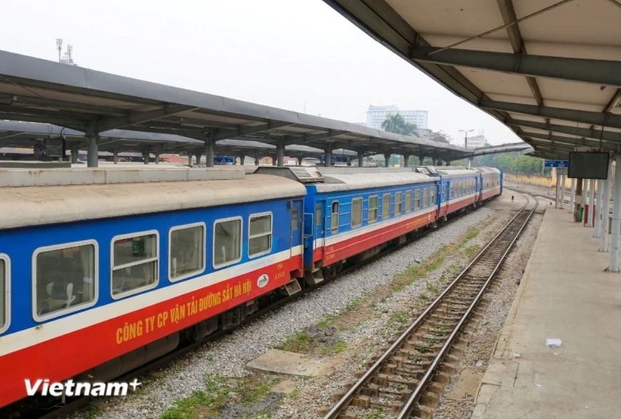 Dừng đôi tàu Hà Nội - Lào Cai do nước sông dâng cao