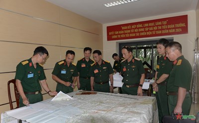 View - 	Hội thi Tiểu đoàn trưởng, Chính trị viên Tiểu đoàn Tác chiến điện tử