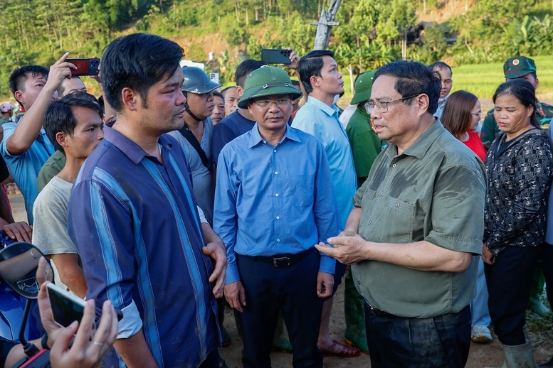 Thủ tướng Phạm Minh Chính: Không để ai thiếu ăn, thiếu mặc, thiếu nước, không có nhà ở