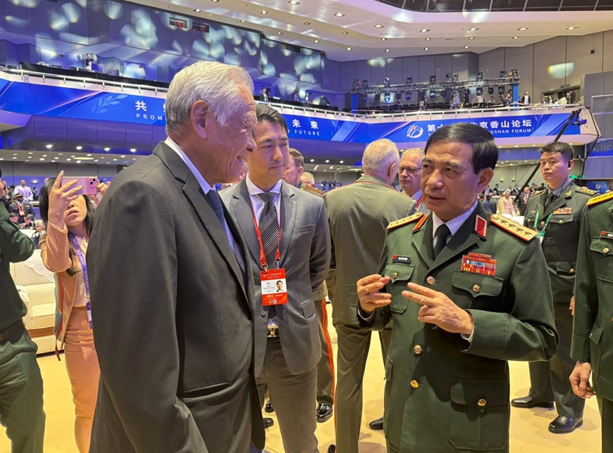 Một số hình ảnh hoạt động của Đại tướng Phan Văn Giang tại Trung Quốc