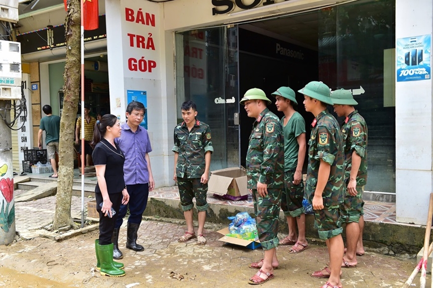 Tuyên Quang tập trung chăm lo, sớm ổn định cuộc sống người dân