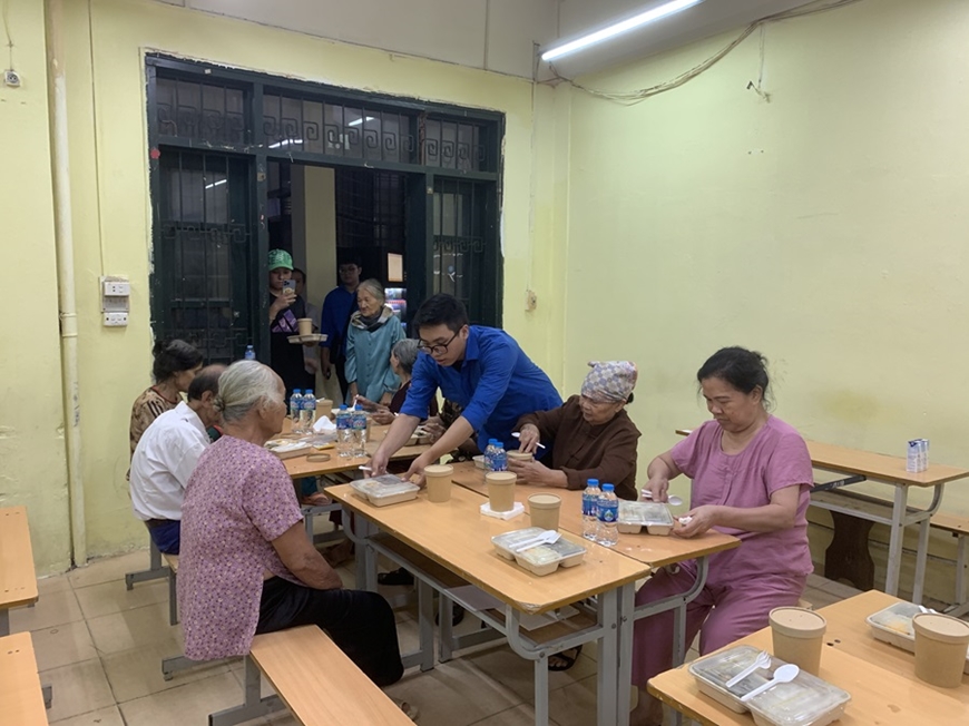 Hỗ trợ dân 