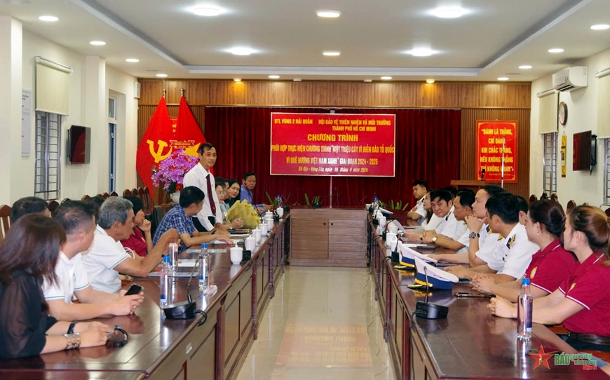 Vùng 2 Hải quân phối hợp thực hiện chương trình “Một triệu cây vì biển, đảo Tổ quốc, vì quê hương Việt Nam xanh”