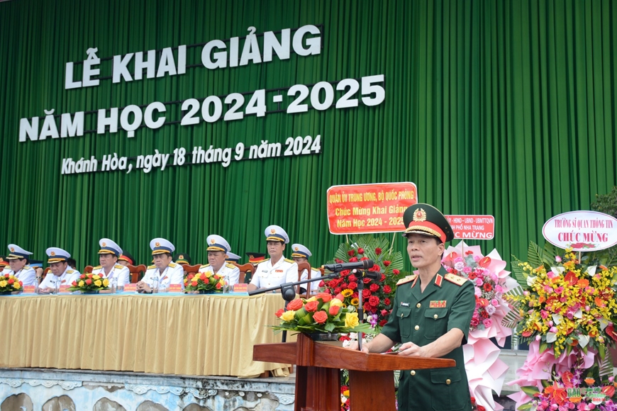 Đào tạo học viên đáp ứng nhiệm vụ tác chiến, chiến trường biển, đảo
