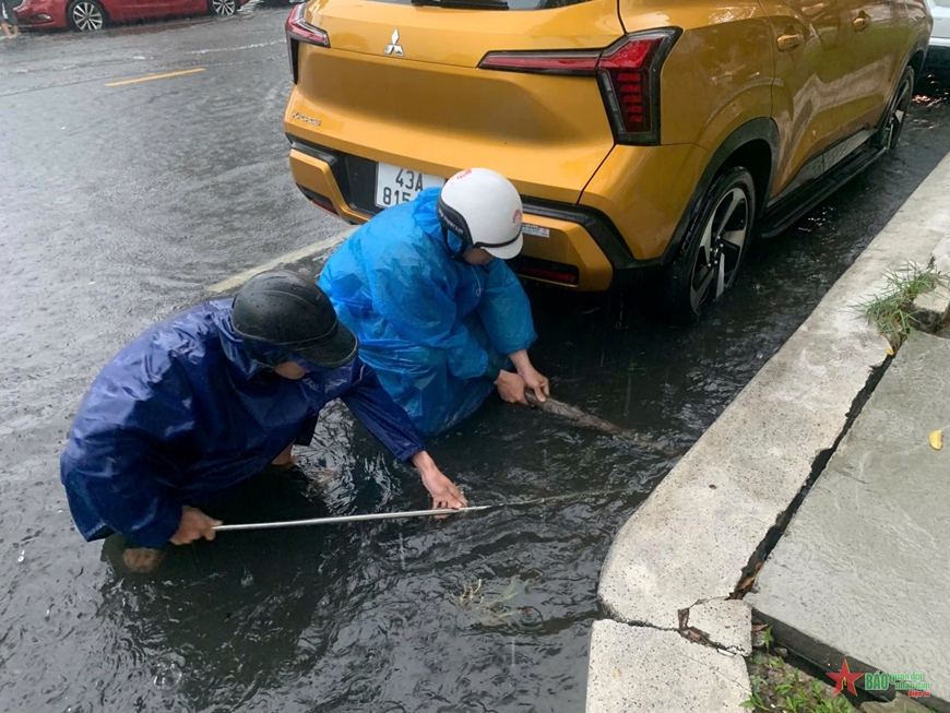 Đà Nẵng: Mưa lớn gây ngập nhiều đoạn đường, khu vực dân cư, học sinh nghỉ học từ chiều 18-9