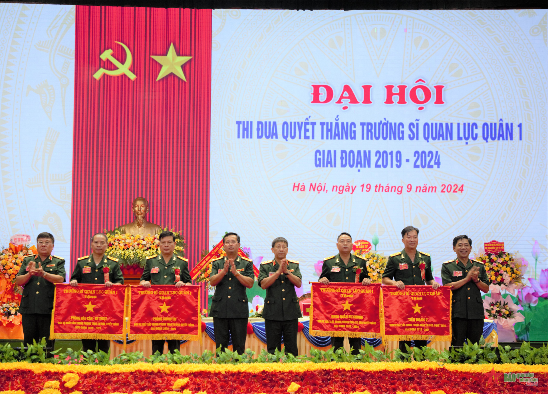 Phong trào thi đua tạo đột phá nâng cao chất lượng giáo dục và đào tạo