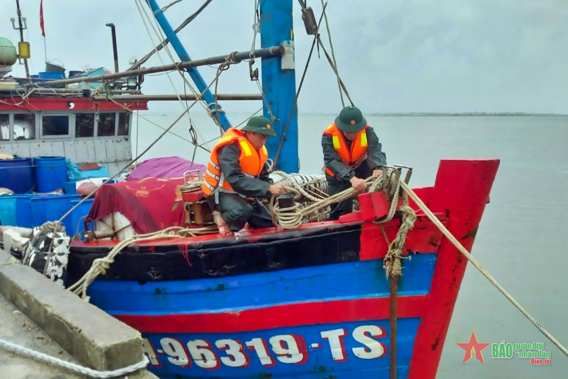 Bộ đội Biên phòng tỉnh Thừa Thiên Huế chủ động ứng phó bão số 4