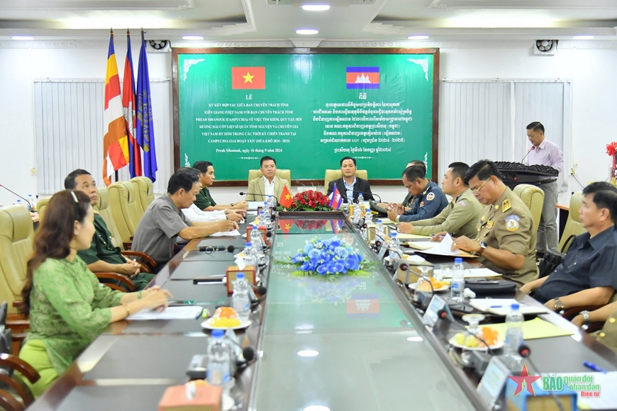 Kiên Giang: Ký kết hợp tác tìm kiếm, quy tập, hồi hương hài cốt liệt sĩ tại Campuchia