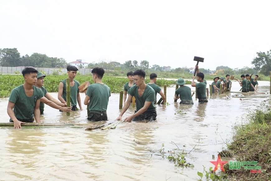Cộng đồng Việt Nam tại Nga quyên góp hỗ trợ nạn nhân bão số 3