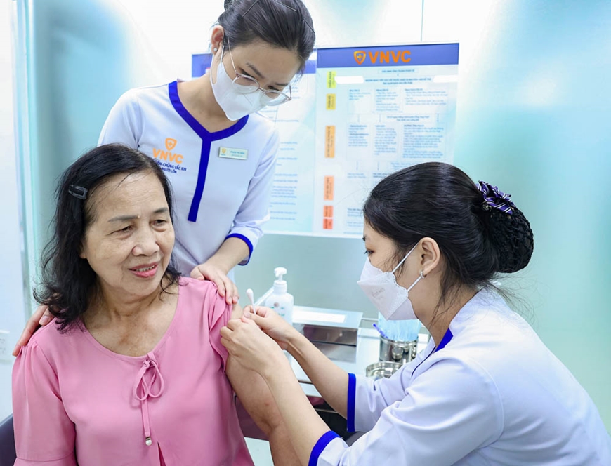 Việt Nam chính thức có vắc xin phòng bệnh sốt xuất huyết
