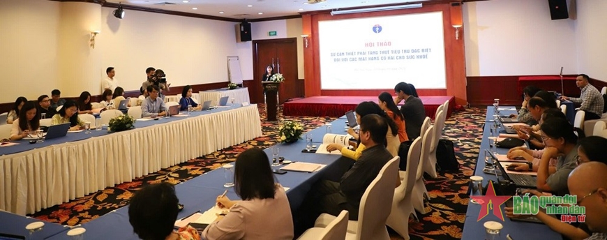 Tăng thuế để giảm tiếp cận với rượu, bia, thuốc lá, đồ uống có đường của người dân