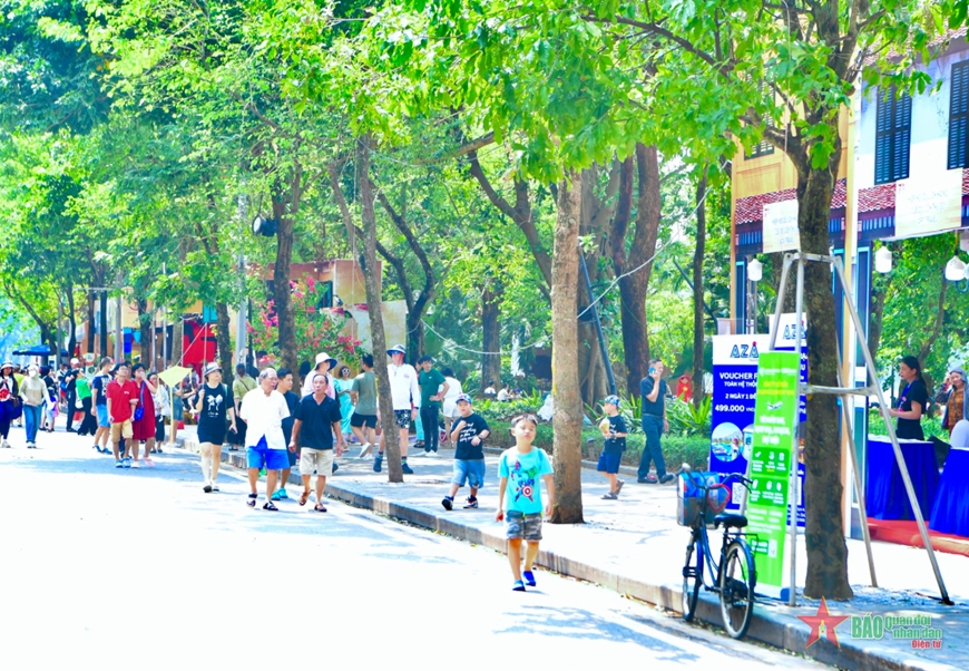 Trải nghiệm Festival Thu Hà Nội năm 2024 Trải nghiệm Festival Thu Hà Nội năm 2024