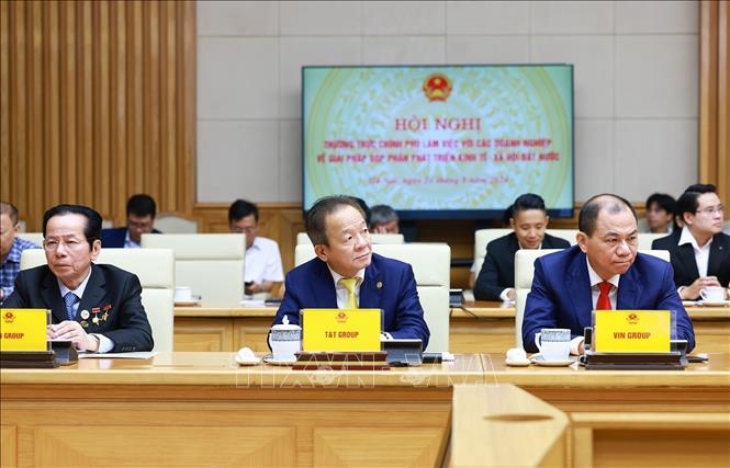 Thủ tướng Phạm Minh Chính chủ trì làm việc với các tập đoàn, doanh nghiệp tư nhân lớn góp phần phát triển đất nước