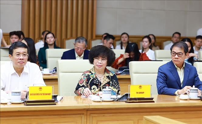 Thủ tướng Phạm Minh Chính chủ trì làm việc với các tập đoàn, doanh nghiệp tư nhân lớn góp phần phát triển đất nước