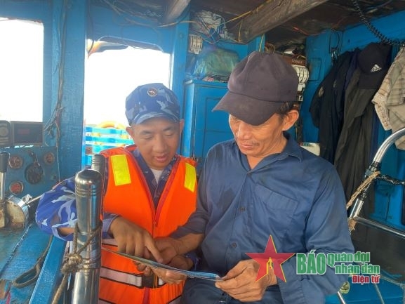 Hải đội 102 vững vàng nơi đầu sóng