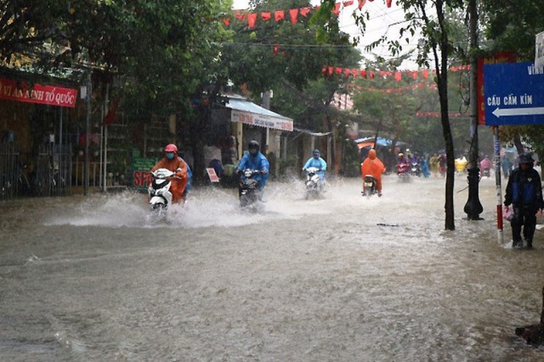 Thời tiết hôm nay (24-9): Miền Trung mưa giảm dần