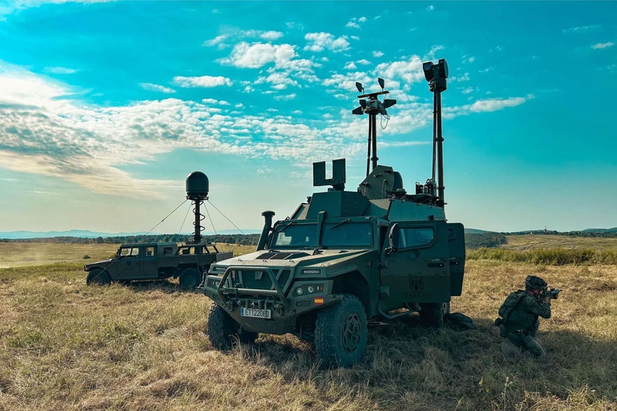 Quân sự thế giới hôm nay (24-9): Hàn Quốc mua UAV cảm tử của Ba Lan