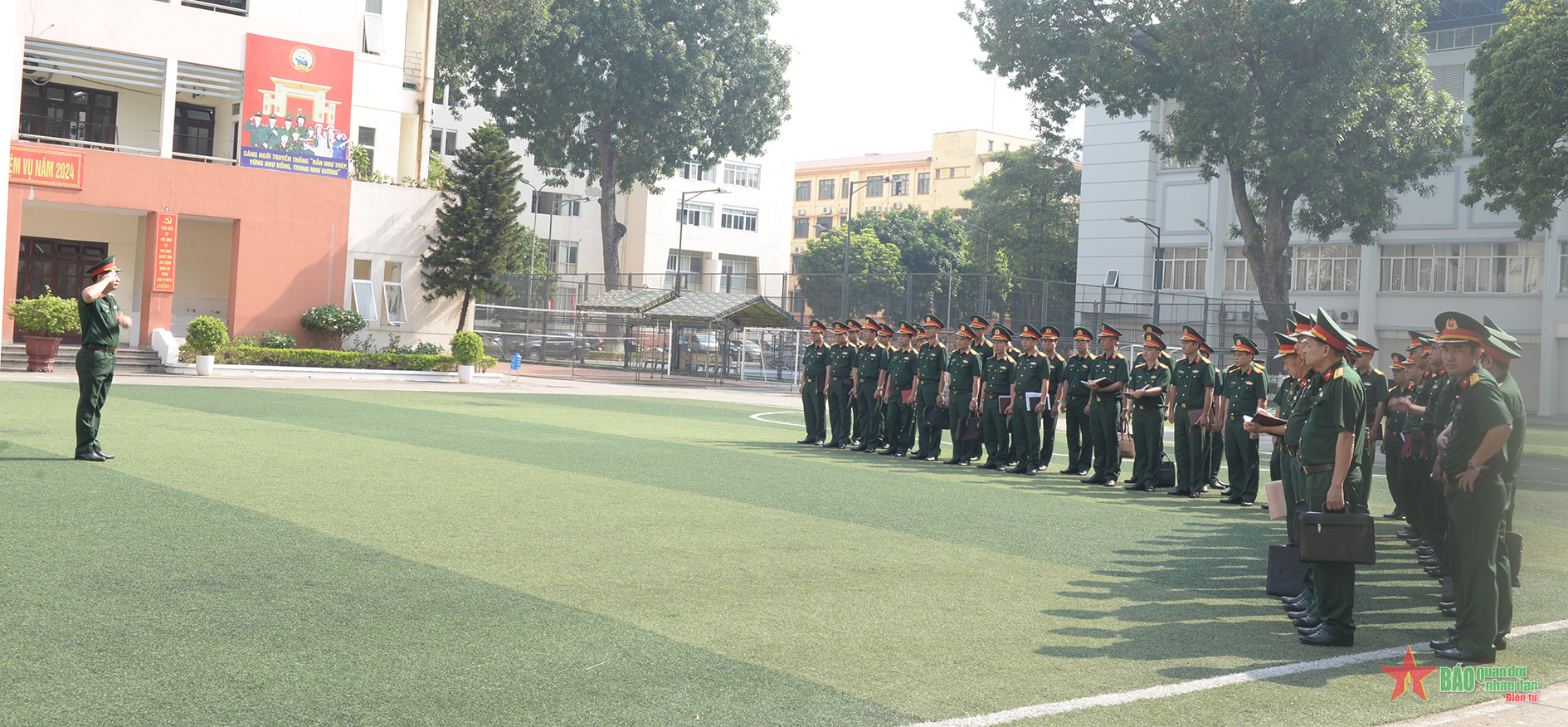 Bồi dưỡng thống nhất một số nội dung động tác cơ bản điều lệnh đội ngũ