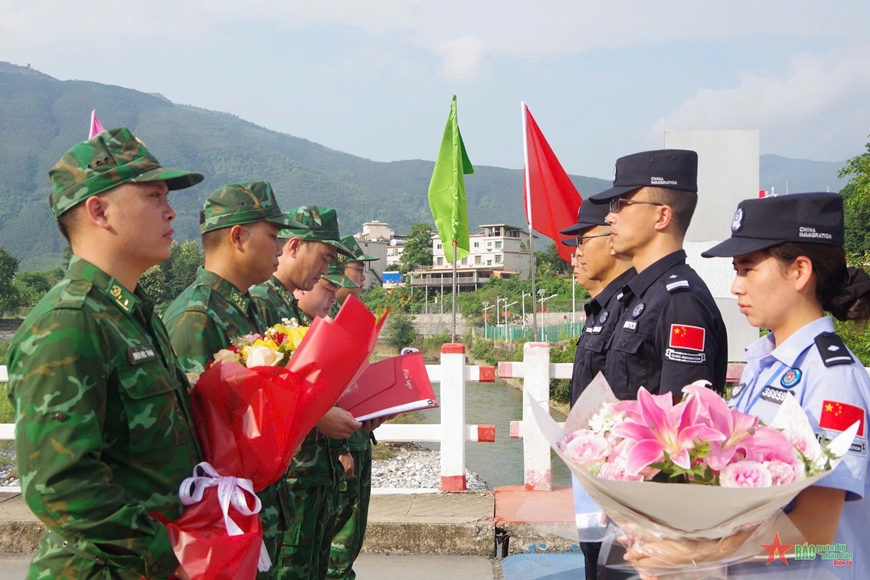 Bộ đội Biên phòng tỉnh Lai Châu phối hợp tuần tra liên hợp chấp pháp trên biên giới