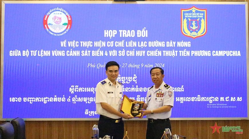 Vùng Cảnh sát biển 4 và Sở Chỉ huy Chiến thuật tiền phương Campuchia tăng cường hợp tác