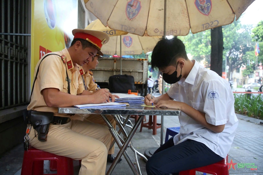 Hà Nội: Nỗ lực giảm thiểu vi phạm giao thông ở lứa tuổi học sinh