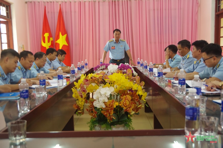 Quân chủng Phòng không-Không quân kiểm tra phân cấp kỹ thuật phi công năm 2024