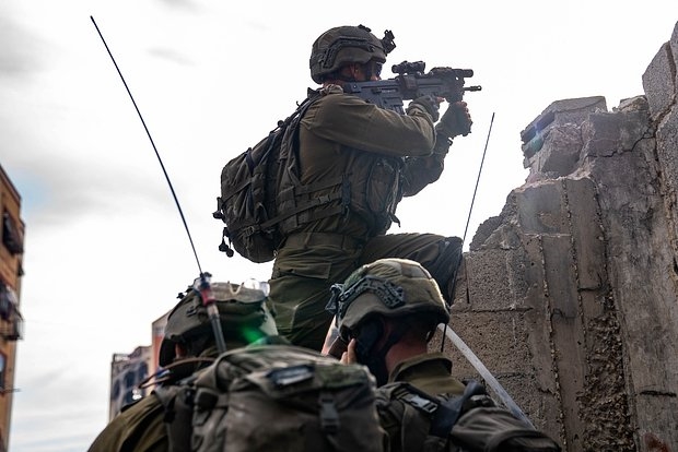 Quân đội Israel đột kích qua biên giới Lebanon, nguy cơ leo thang chiến sự