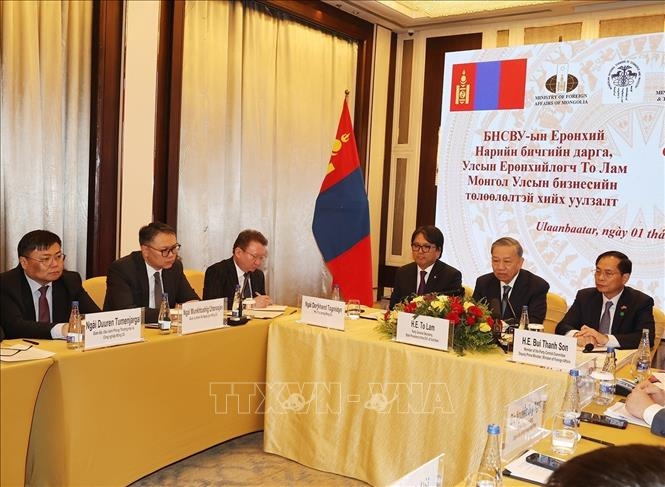 Tổng Bí thư, Chủ tịch nước Tô Lâm tiếp các tổ chức kinh tế tiêu biểu Mông Cổ
