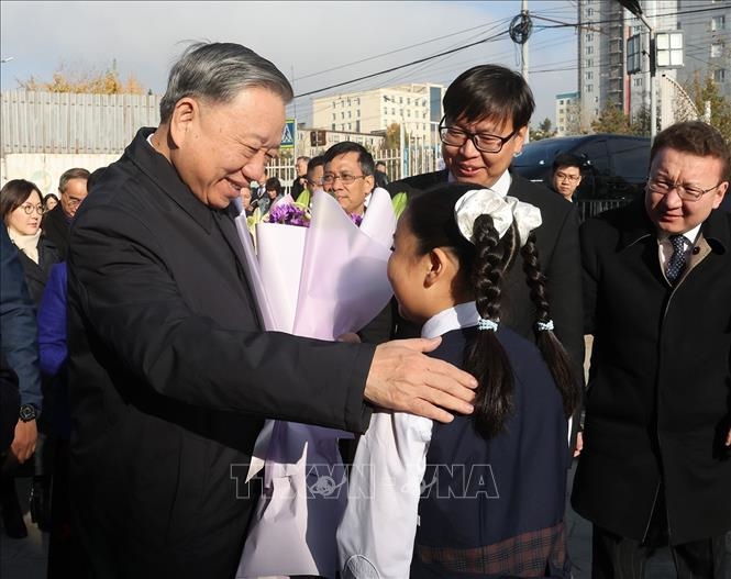 Tổng Bí thư, Chủ tịch nước Tô Lâm thăm Trường mang tên Chủ tịch Hồ Chí Minh tại Mông Cổ