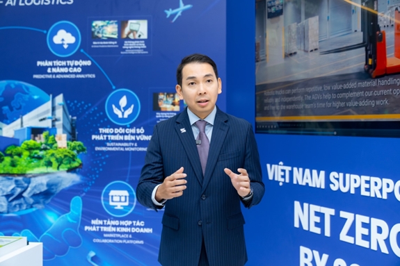 Ứng dụng AI, “siêu cảng” logistics của T&amp;T - YCH giảm 95% thời gian vận chuyển trong kho