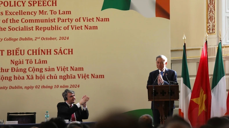 Tổng Bí thư, Chủ tịch nước Tô Lâm thăm Trường Đại học Trinity Dublin của Ireland