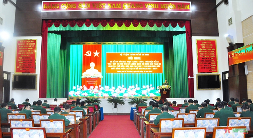 Lực lượng vũ trang TP Hồ Chí Minh đa dạng hình thức tuyên truyền pháp luật