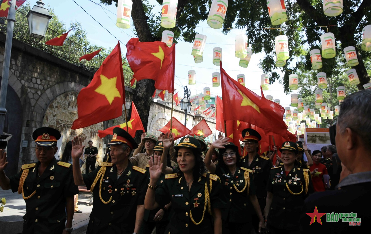 Tái hiện “Ký ức Hà Nội - 70 năm”