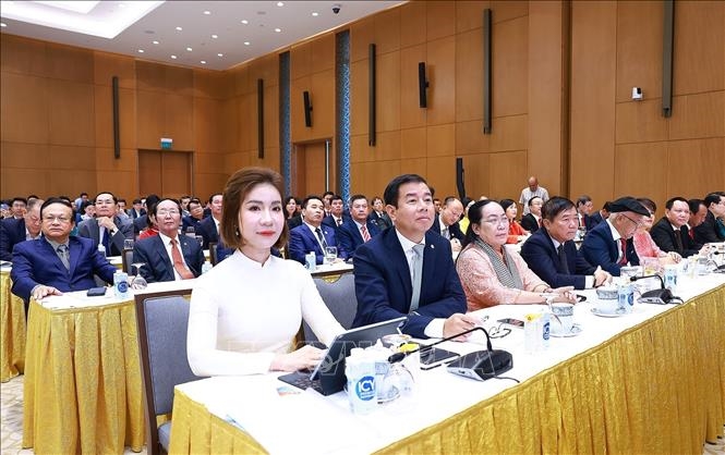 Thủ tướng Phạm Minh Chính chủ trì gặp mặt doanh nghiệp nhân Ngày Doanh nhân Việt Nam