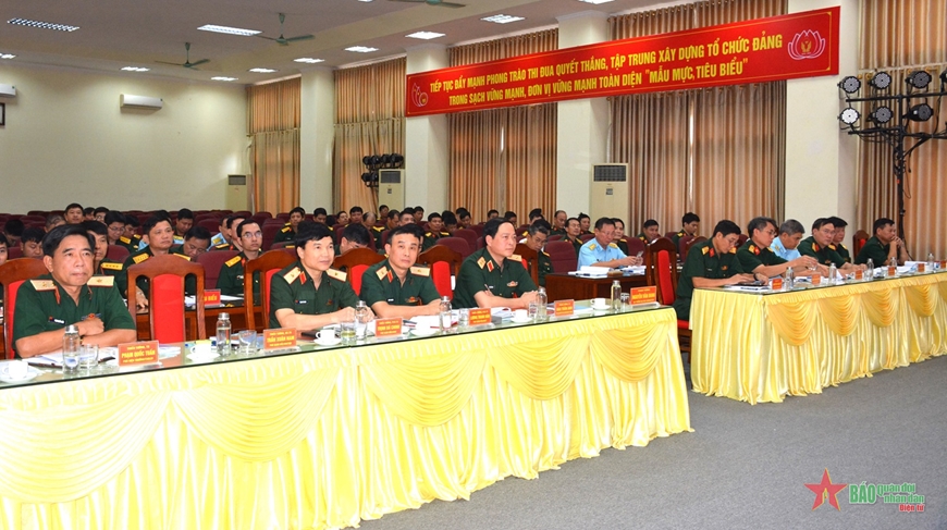 Phát triển chương trình đào tạo đáp ứng chuẩn đầu ra theo yêu cầu nhiệm vụ trong tình hình mới