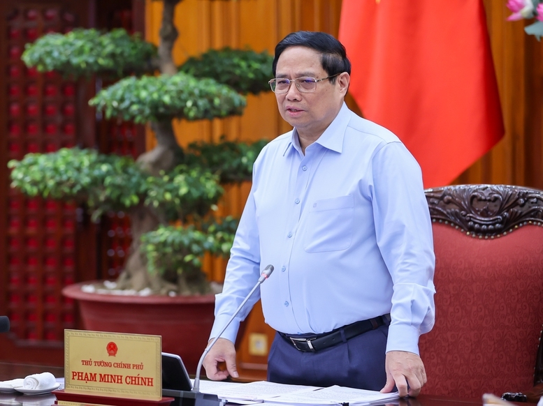 Thủ tướng Phạm Minh Chính chủ trì họp về Dự án đường sắt tốc độ cao trục Bắc - Nam