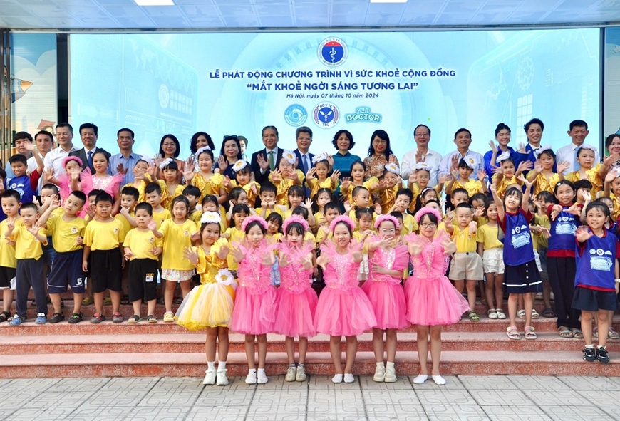 Phát động Chương trình “Mắt khỏe sáng ngời tương lai”