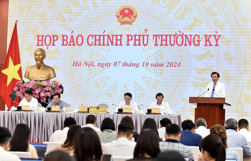 Giá bất động sản tăng cao: Vì đâu?