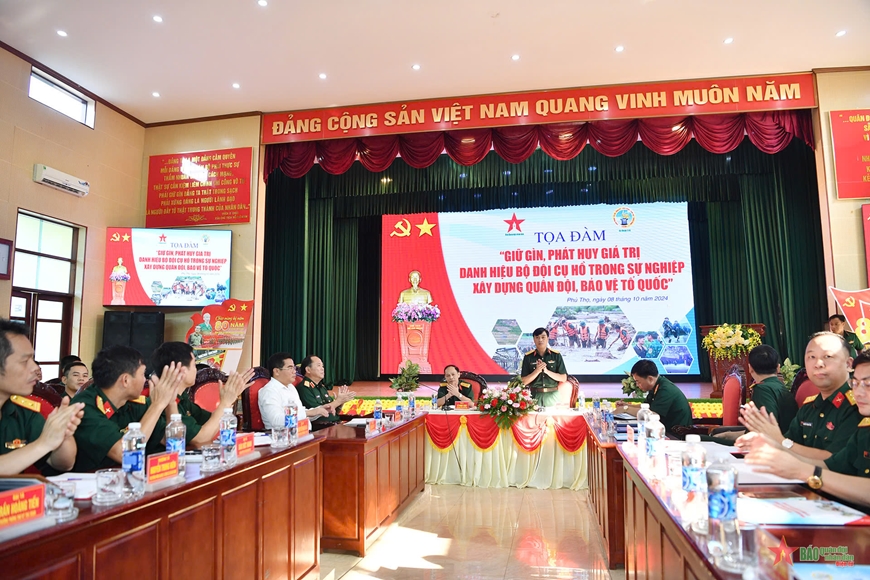 Tọa đàm “Giữ gìn, phát huy giá trị danh hiệu Bộ đội Cụ Hồ trong sự nghiệp xây dựng Quân đội, bảo vệ Tổ quốc”