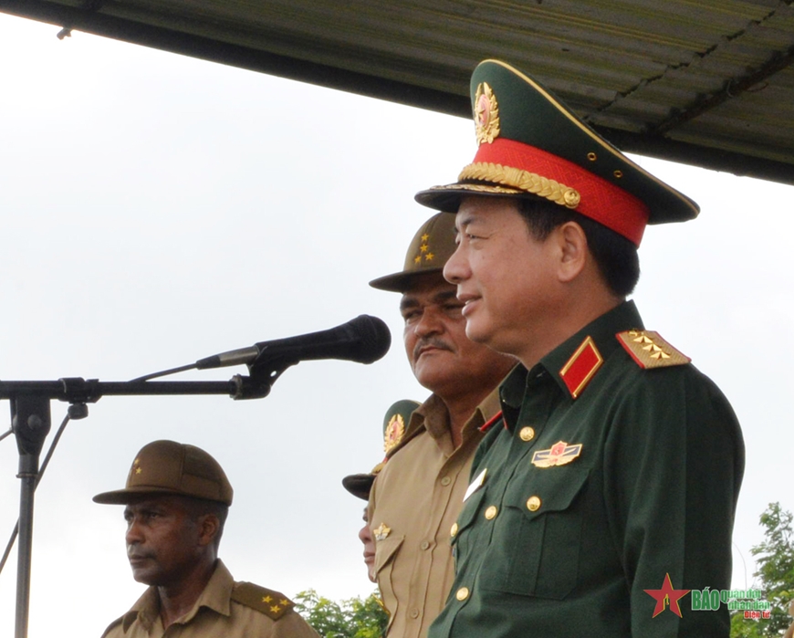 Thượng tướng Trịnh Văn Quyết thăm Lữ đoàn đặc công cơ động, Bộ các Lực lượng vũ trang cách mạng Cuba