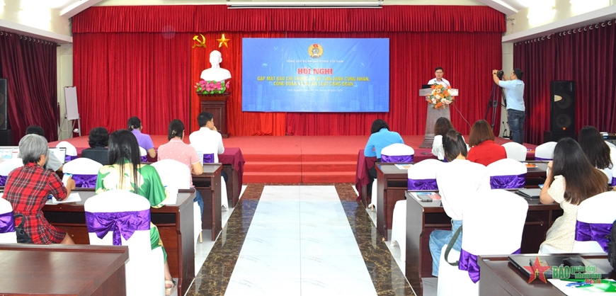 Quang cảnh hội nghị.