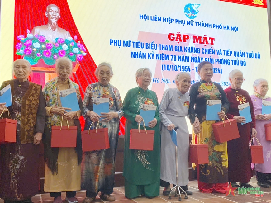 Ký ức về ngày tiếp quản Thủ đô của nữ chiến sĩ quân y Hà thành