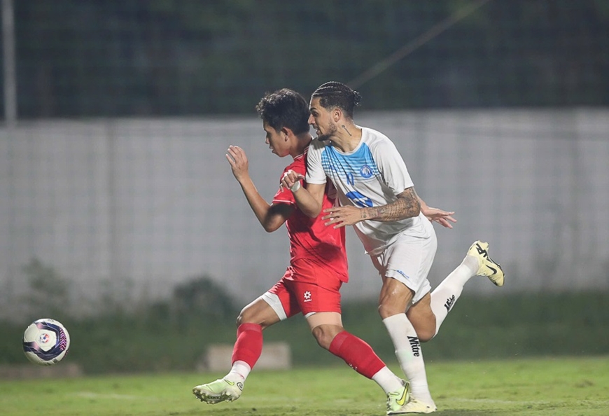 Trò cũ của ông Troussier tỏa sáng, đội tuyển Việt Nam thắng Thép Xanh Nam Định