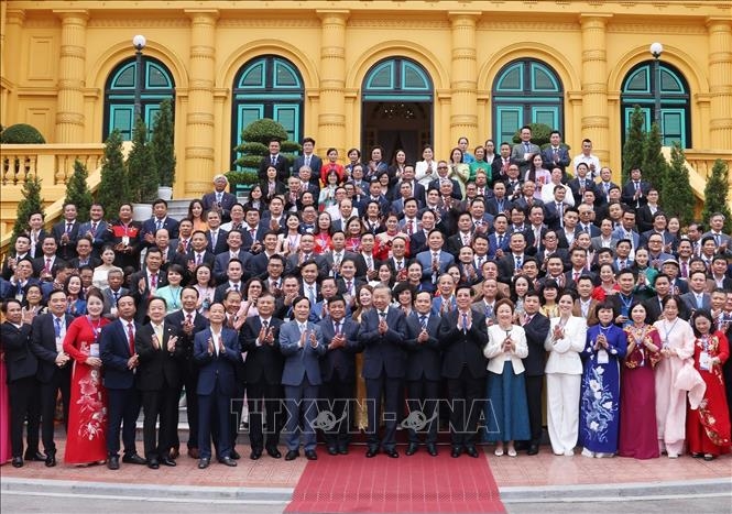 Tổng Bí thư, Chủ tịch nước Tô Lâm gặp mặt các doanh nhân tiêu biểu