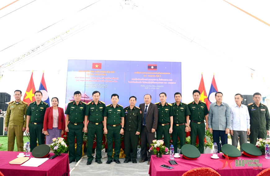 Khai mạc hoạt động khám, chữa bệnh miễn phí cho nhân dân Lào